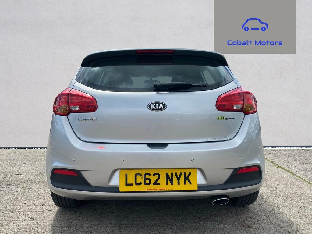Kia Ceed 1.6 Crdi Ecodynamics 2 Hatchback Silver #3