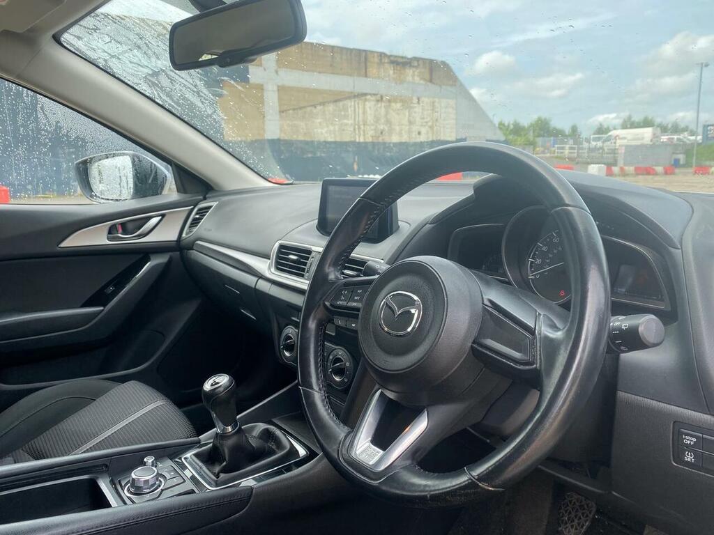 Mazda 3 2.0 Skyactiv-g Se Hatchback Euro Silver