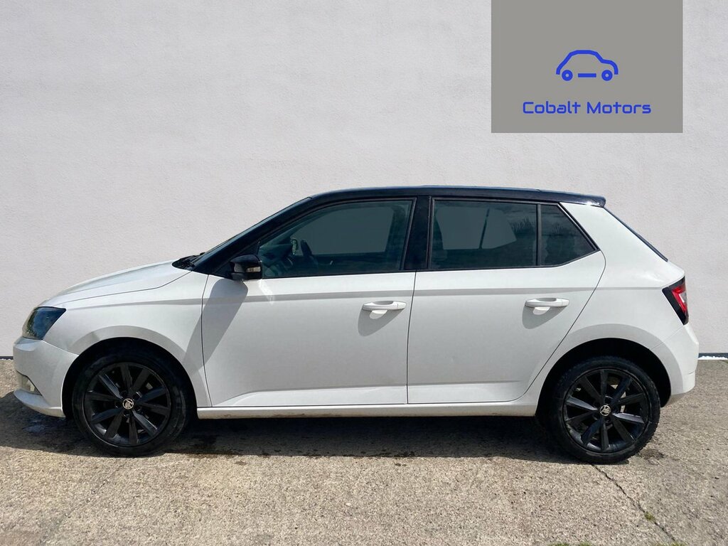 Skoda Fabia 1.0 Colour Edition Hatchback Eur SL17KOU White #6