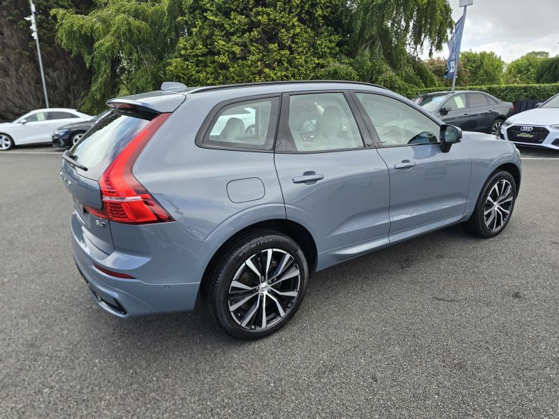 Volvo XC60 Plus Dark 2.0 B4 Mhev Awd NU72VPR Grey #5