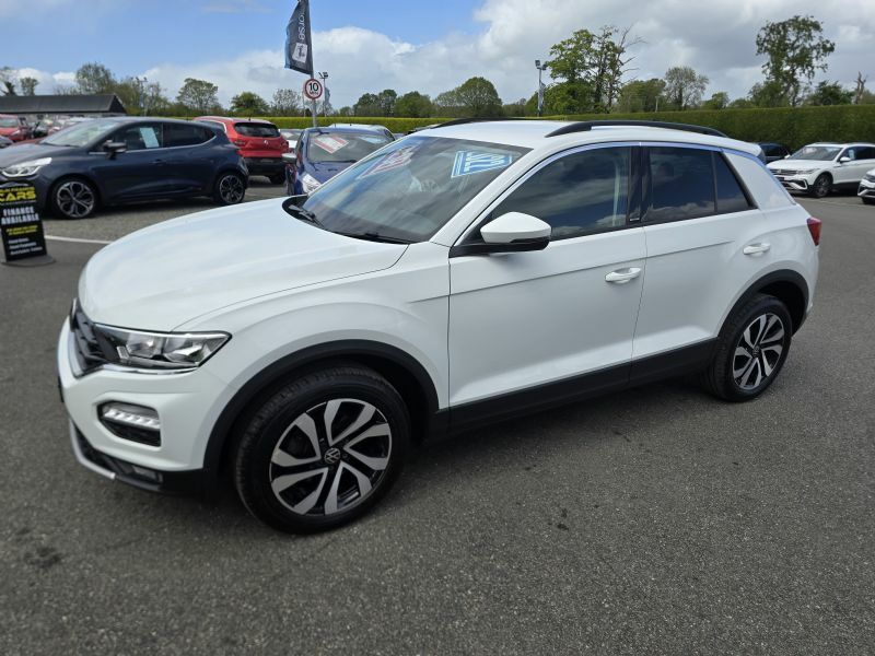 Volkswagen T-Roc Active 2.0Tdi Evo HF22VSM White #2