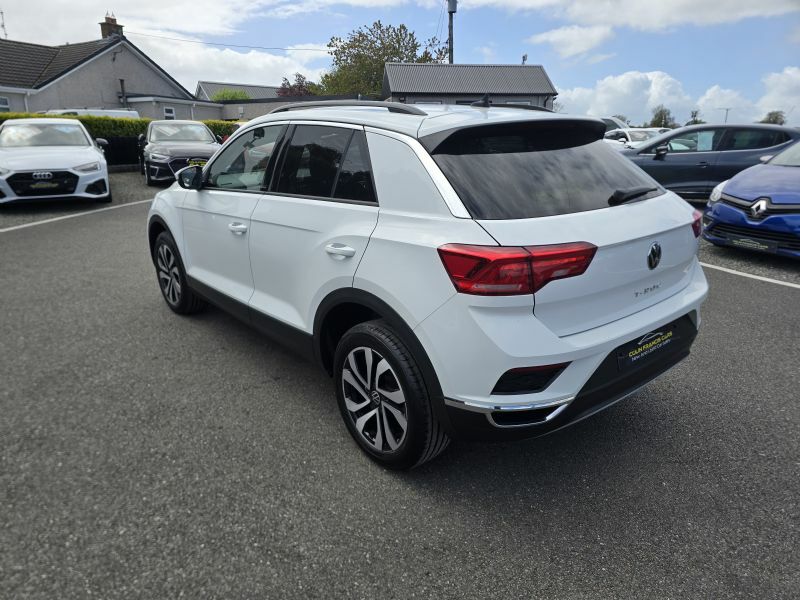 Volkswagen T-Roc Active 2.0Tdi Evo HF22VSM White #3