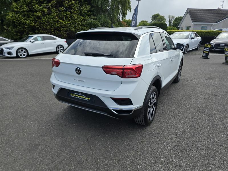 Volkswagen T-Roc Active 2.0Tdi Evo HF22VSM White #4