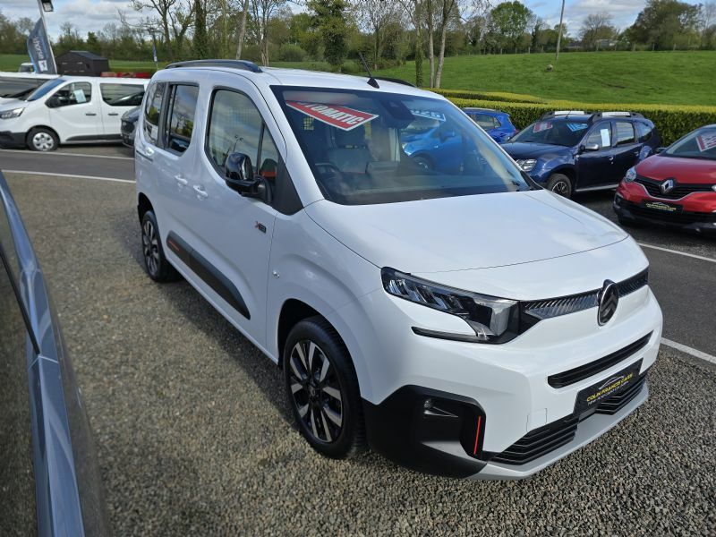 Citroen Berlingo Multispace Max 1.5Bluehdi S S YP25UAW White #5