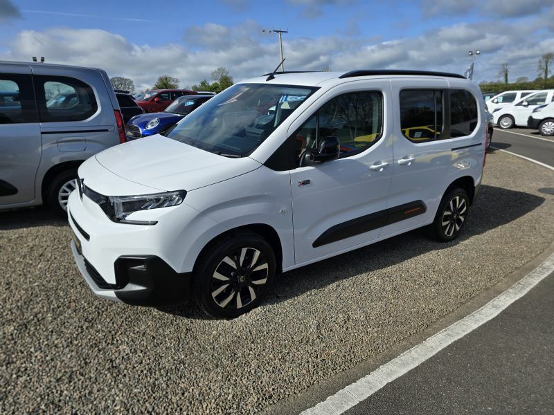 Citroen Berlingo Multispace Max 1.5Bluehdi S S White