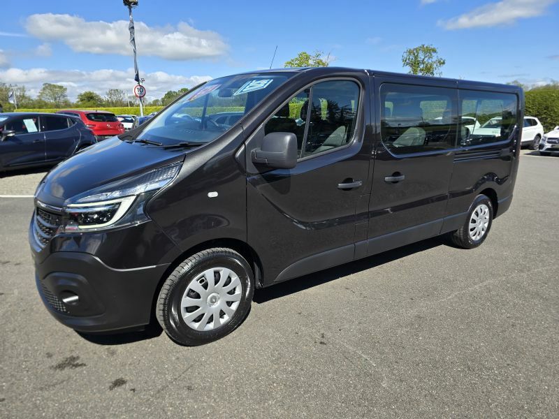 Renault Trafic Business Energy 2.0Dci SV20VXR Black #2