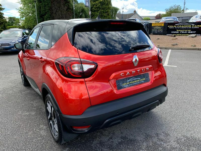 Renault Captur Iconic 1.5Dci WUI9832 Red #4