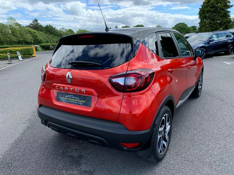 Renault Captur Iconic 1.5Dci WUI9832 Red #5