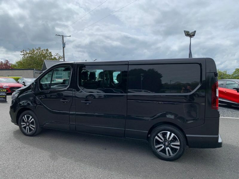 Renault Trafic Ll30 Extra Sport 2.0Dci HJ24XVT Black #2