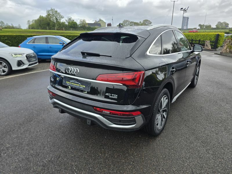 Audi Q5 S Line 40 2.0Tdi Mhev Quattro Coupe S L99GSR Black #4