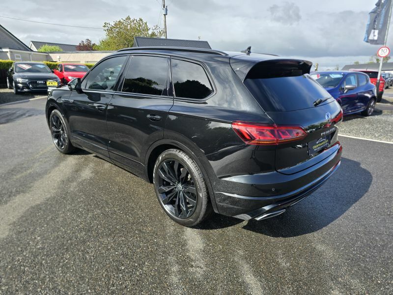 Volkswagen Touareg V6 Black Edition 3.0Tdi 286Bhp 4Motion WR23KNE Black #3