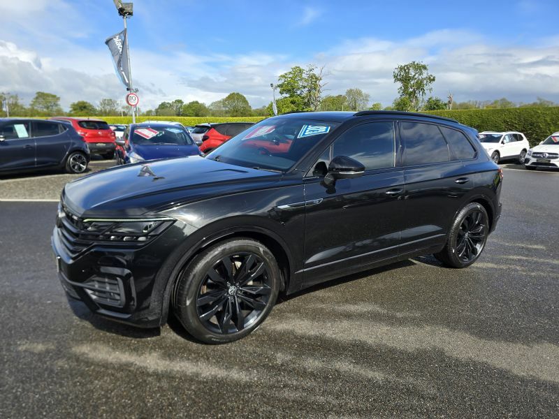 Volkswagen Touareg V6 Black Edition 3.0Tdi 286Bhp 4Motion WR23KNE Black #2