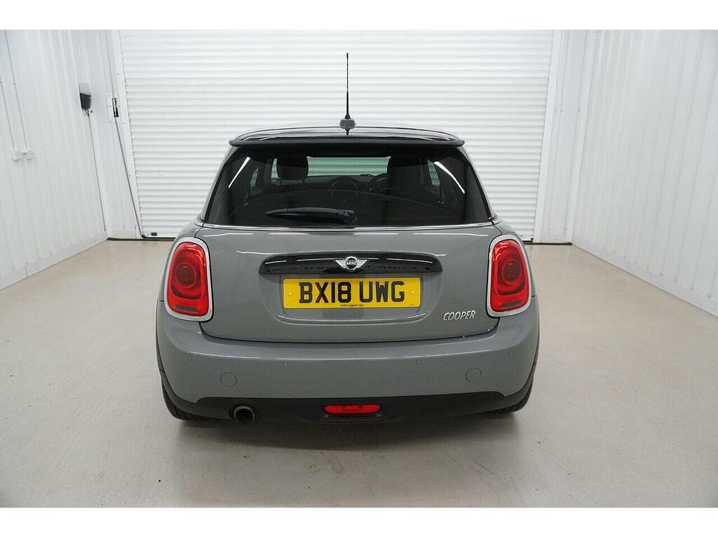 Mini Hatch Hatch 1.5 Cooper Steptronic Euro 6 Ss BX18UWG Grey #5