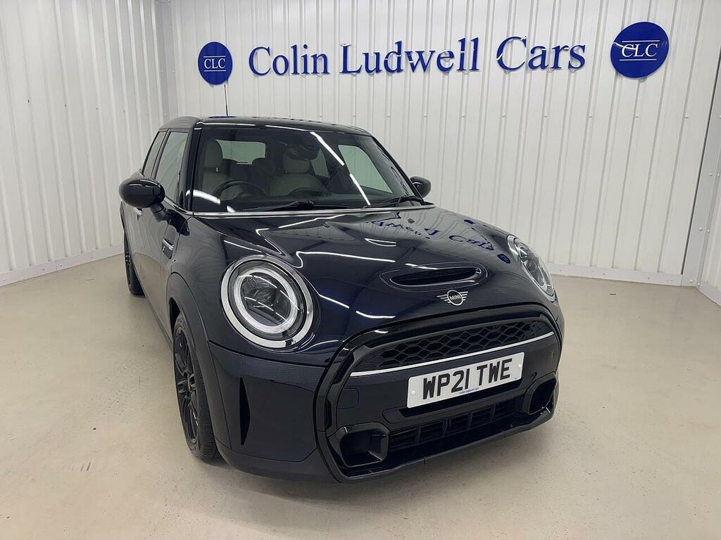 Mini Hatch Hatch 2.0 Cooper S Exclusive Euro 6 Ss WP21TWE Black #2