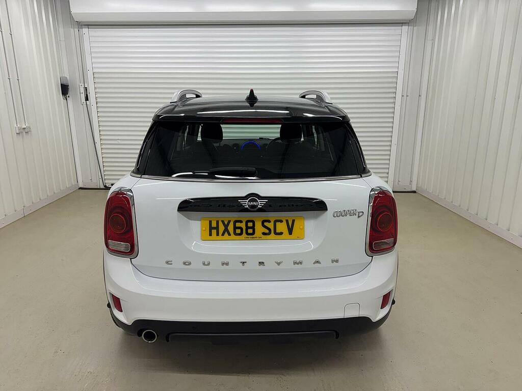 Mini Countryman Countryman 2.0 Cooper D Euro 6 Ss HX68SCV White #5