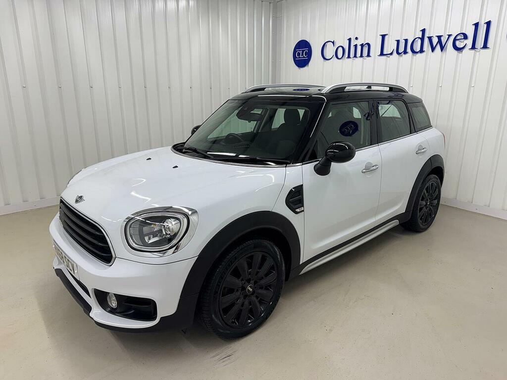 Mini Countryman Countryman 2.0 Cooper D Euro 6 Ss HX68SCV White #3