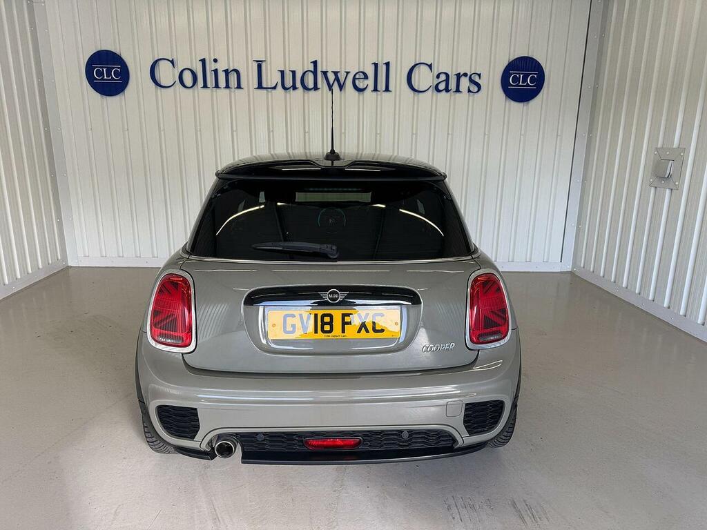Mini Hatch Hatch 1.5 Cooper Steptronic Euro 6 Ss GV18PXC Grey #5
