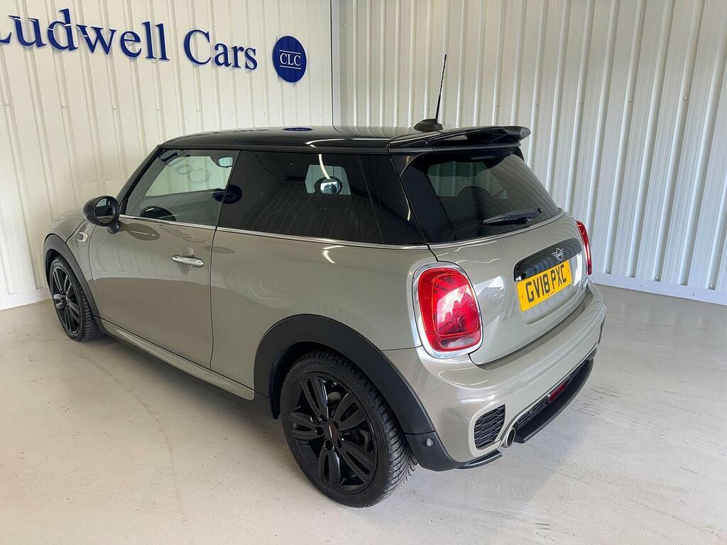 Mini Hatch Hatch 1.5 Cooper Steptronic Euro 6 Ss GV18PXC Grey #4