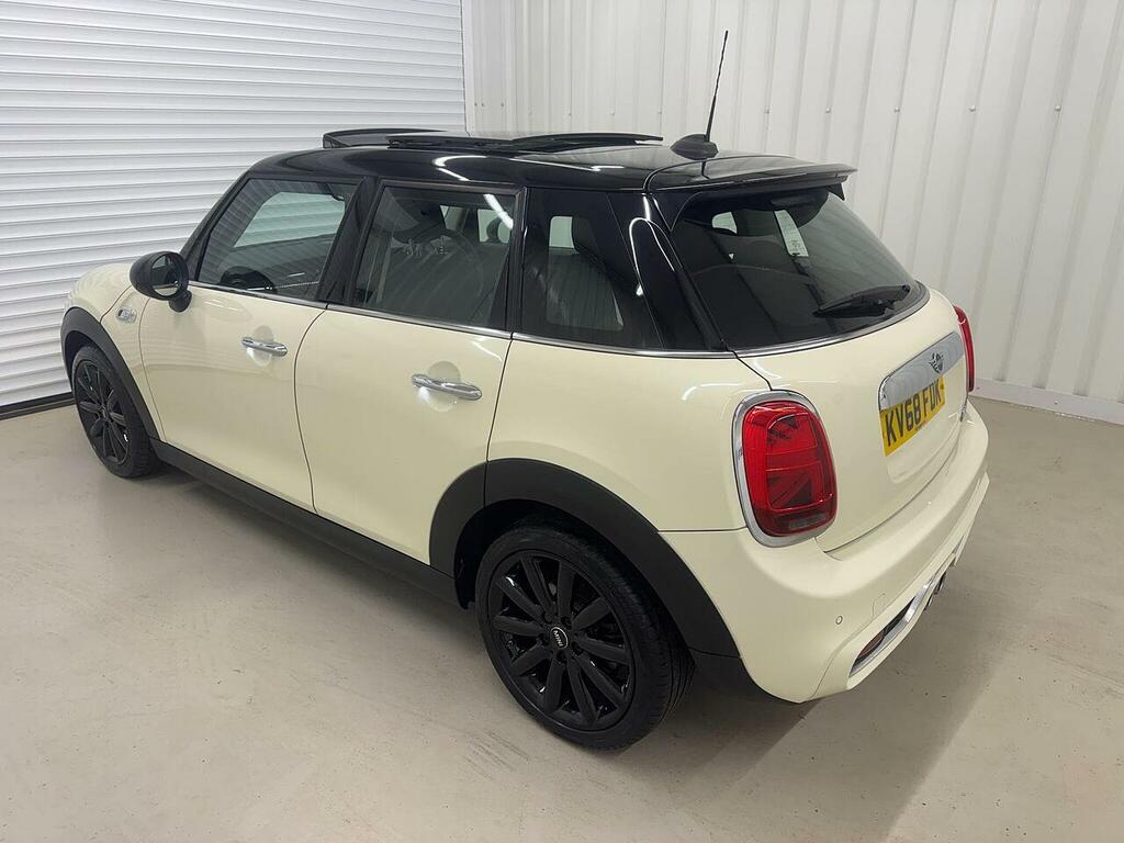 Mini Hatch Hatch 2.0 Cooper S Steptronic Euro 6 Ss KV68FDK White #4
