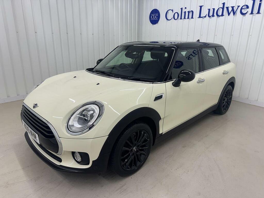 Mini Clubman Clubman 1.5 Cooper Classic Euro 6 Ss 6Dr WO19WHM White #3