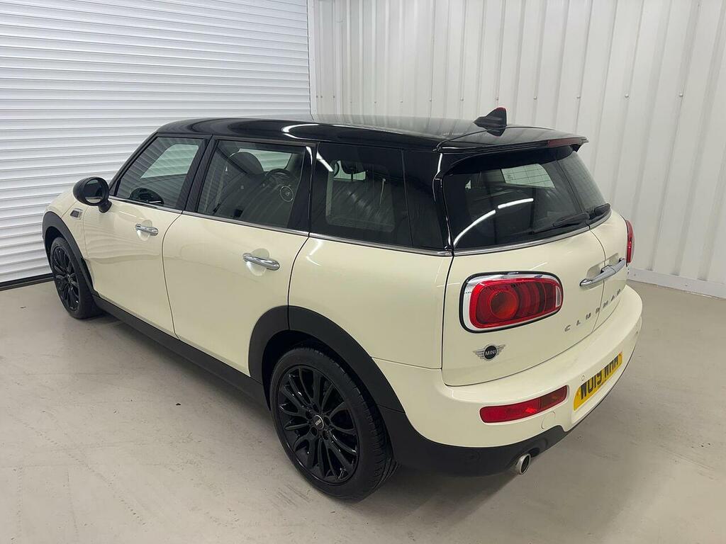 Mini Clubman Clubman 1.5 Cooper Classic Euro 6 Ss 6Dr WO19WHM White #4