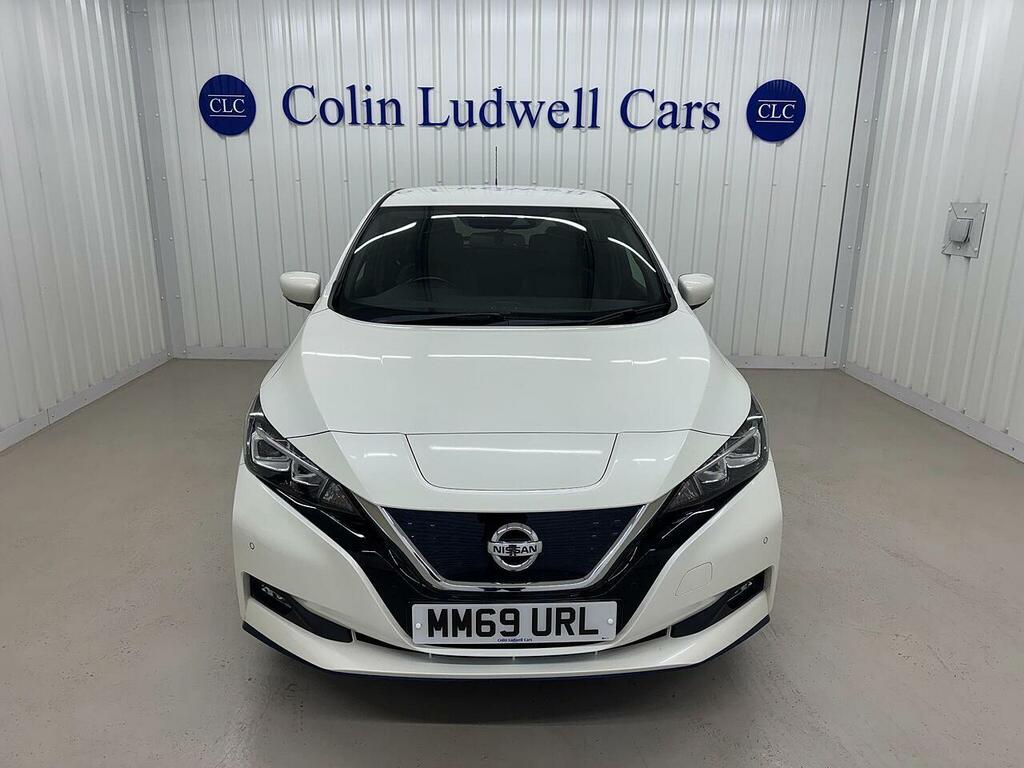 Nissan Leaf E Tekna Hatchback 0.0 MM69URL White #2