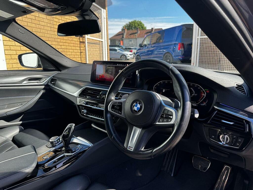 BMW 5 Series 2.0 520D Mht M Sport Touring Steptronic Euro 6 S LL22EBN Grey #4