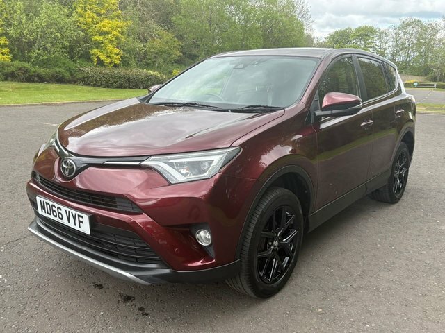 Toyota Rav 4 2.0 V-matic Icon Suv Cvt 4Wd Euro 6 S Red