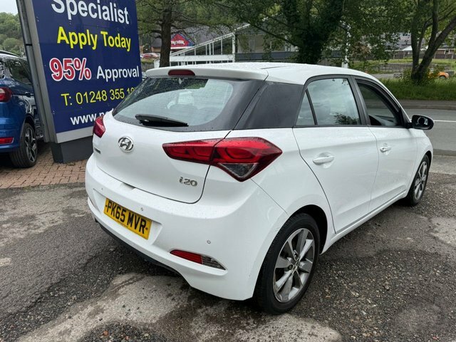 Hyundai I20 2015 65 1.2 Blue Drive Se Hatchback Man PK65MVR White #6