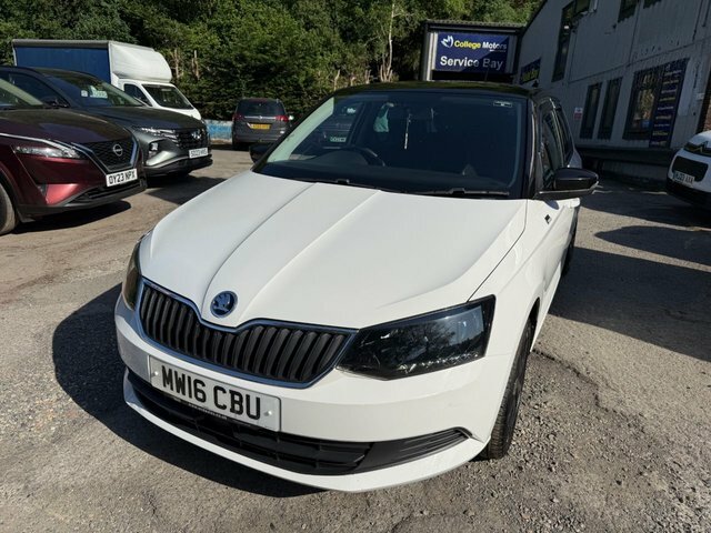 Skoda Fabia 2016 16 1.2 Tsi Colour Edition Hatchback Petro MW16CBU White #5