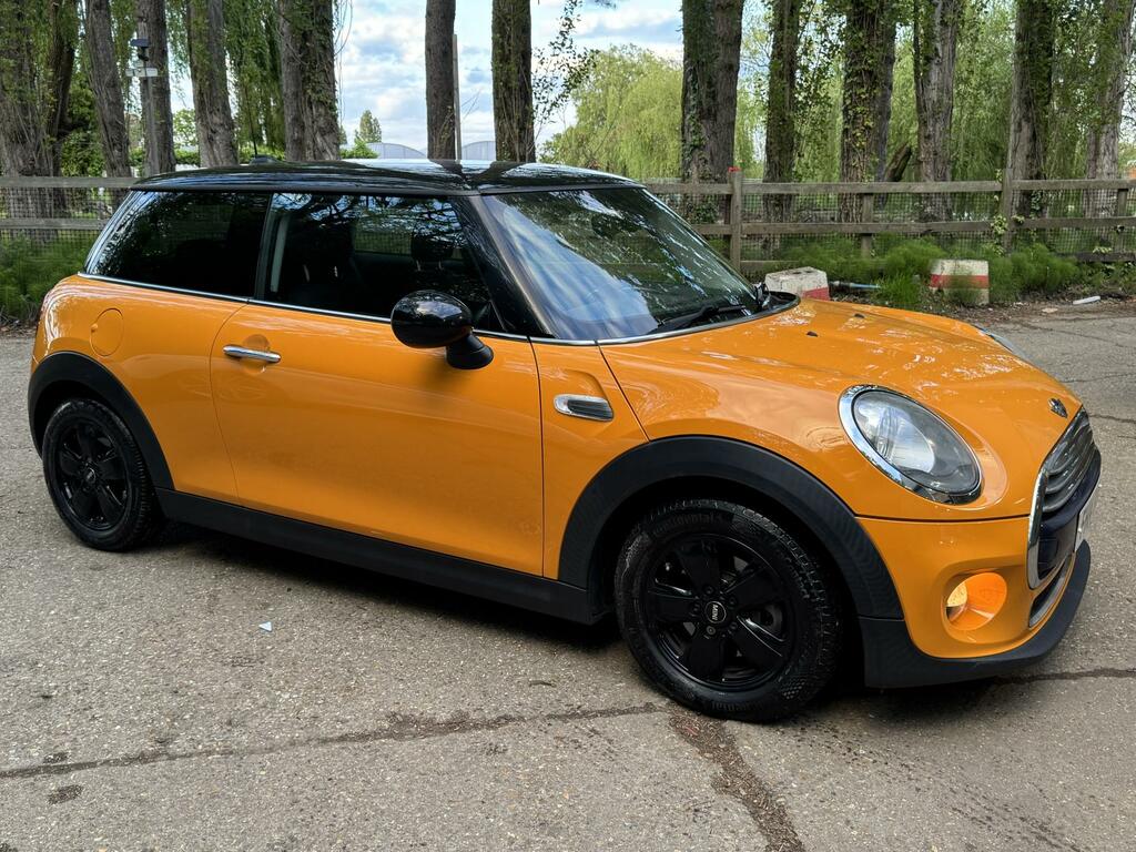 Mini Hatch 1.5 Cooper D Hatchback Euro 6 Ss Orange #4