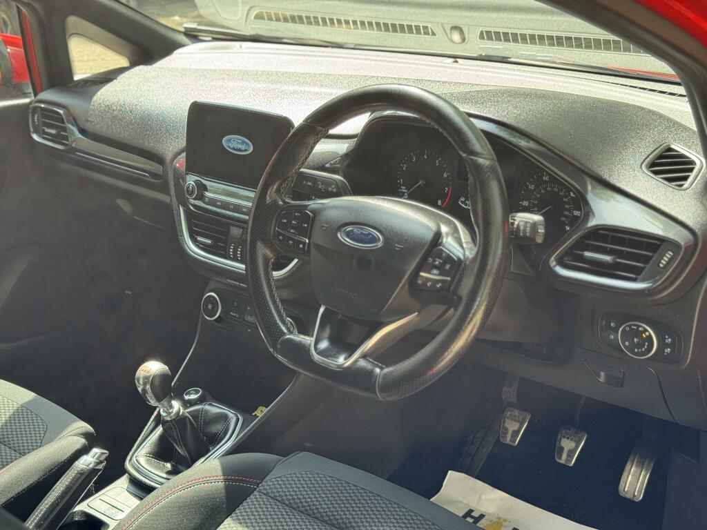 Ford Fiesta 1.0T Ecoboost St-line Hatchback MK68YUX Black #2