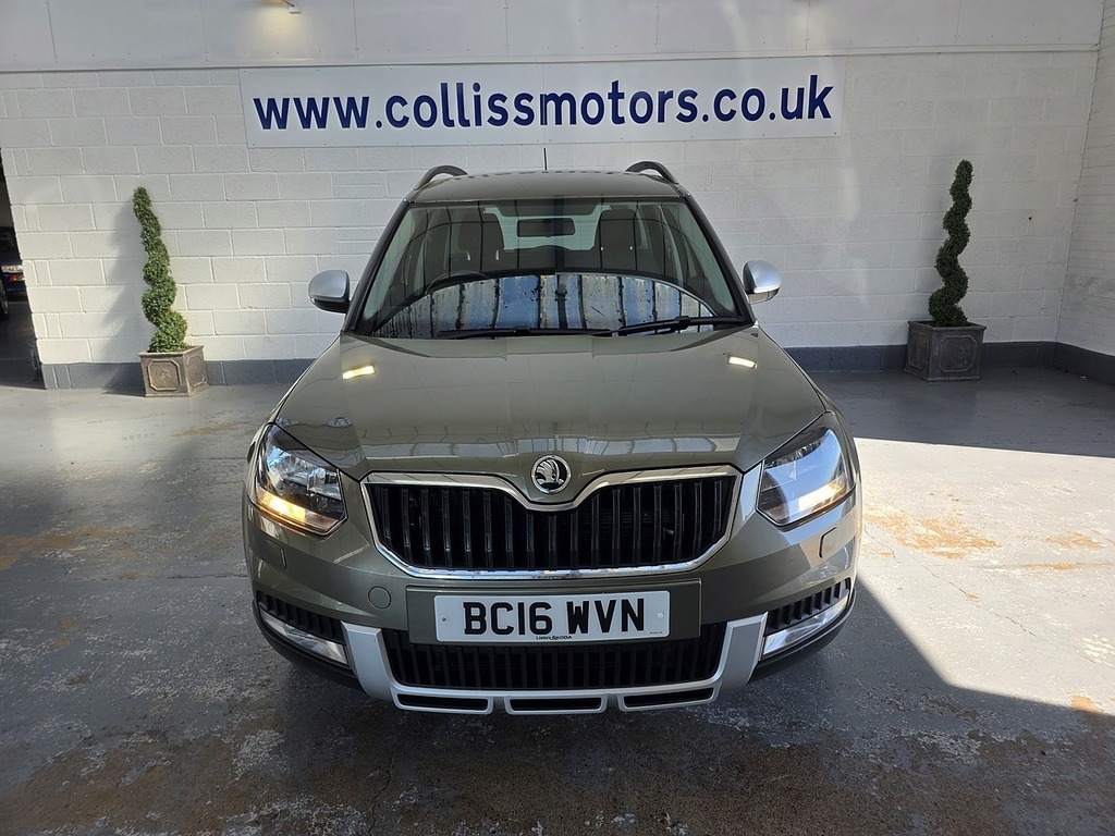 Skoda Yeti 1.2 Tsi Se Outdoor Dsg Euro 6 Ss 11 BC16WVN Green #3
