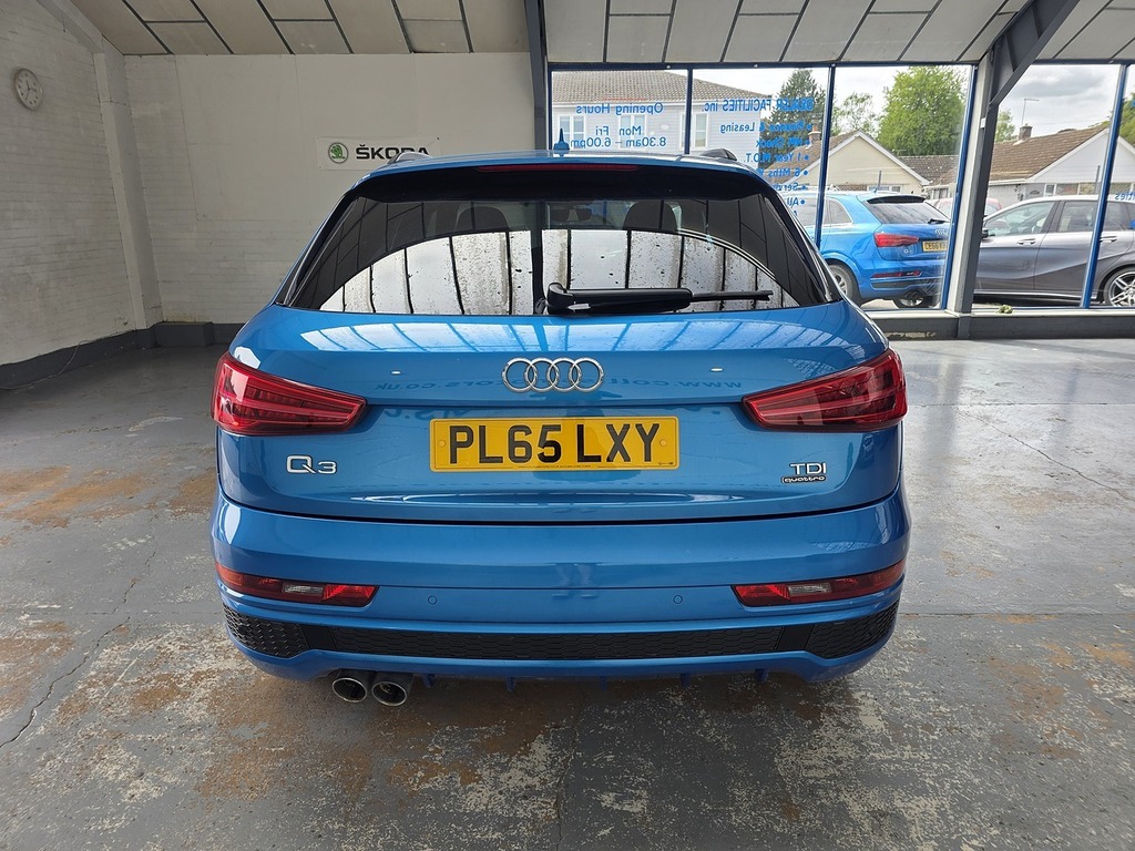 Audi Q3 Tdi S Line Plus Suv 2.0 Suv 2.0 A PL65LXY Blue #6