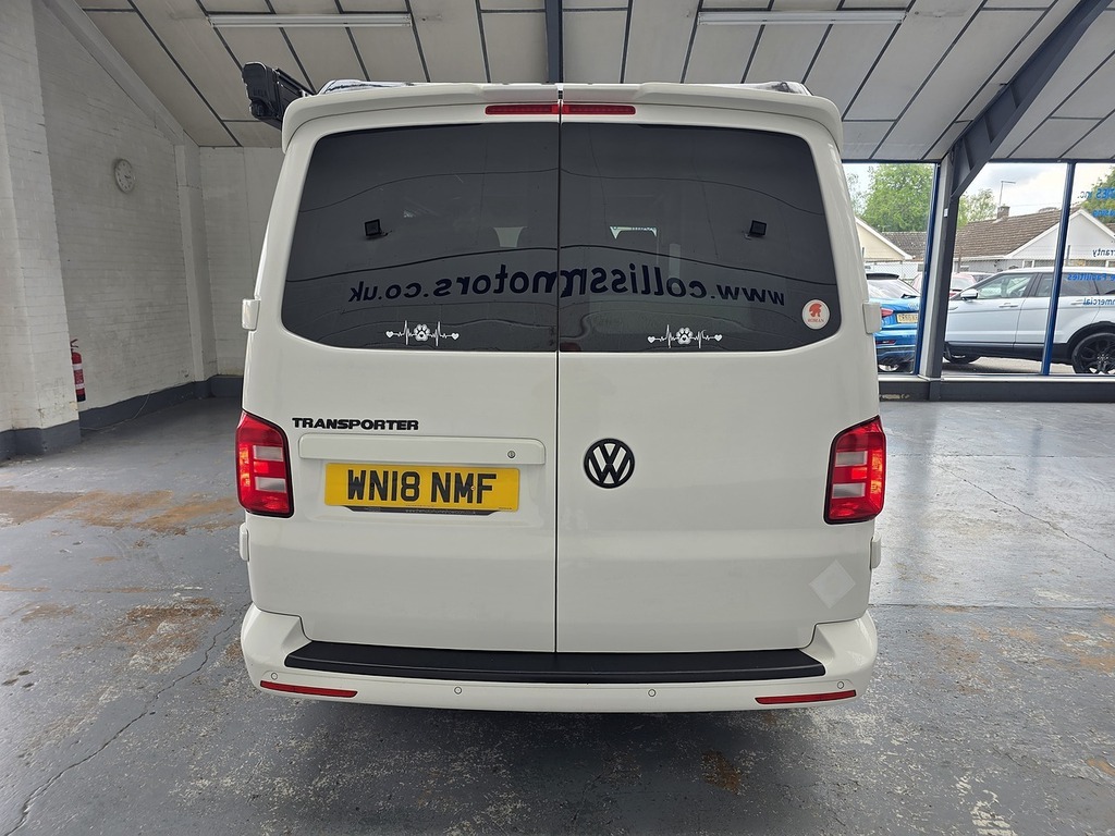 Volkswagen Transporter 2.0 Tdi T28 Bluemotion Tech Highline Panel Van WN18NMF White #6