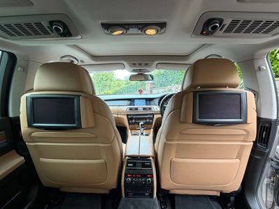 BMW 7 Series Saloon White #36
