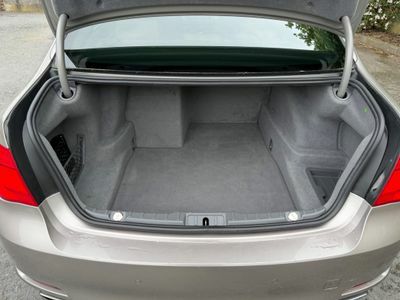 BMW 7 Series Saloon White #48