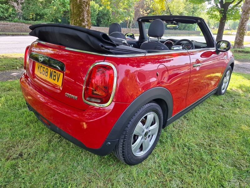 Mini Hatch Convertible YC68WBV Red #4