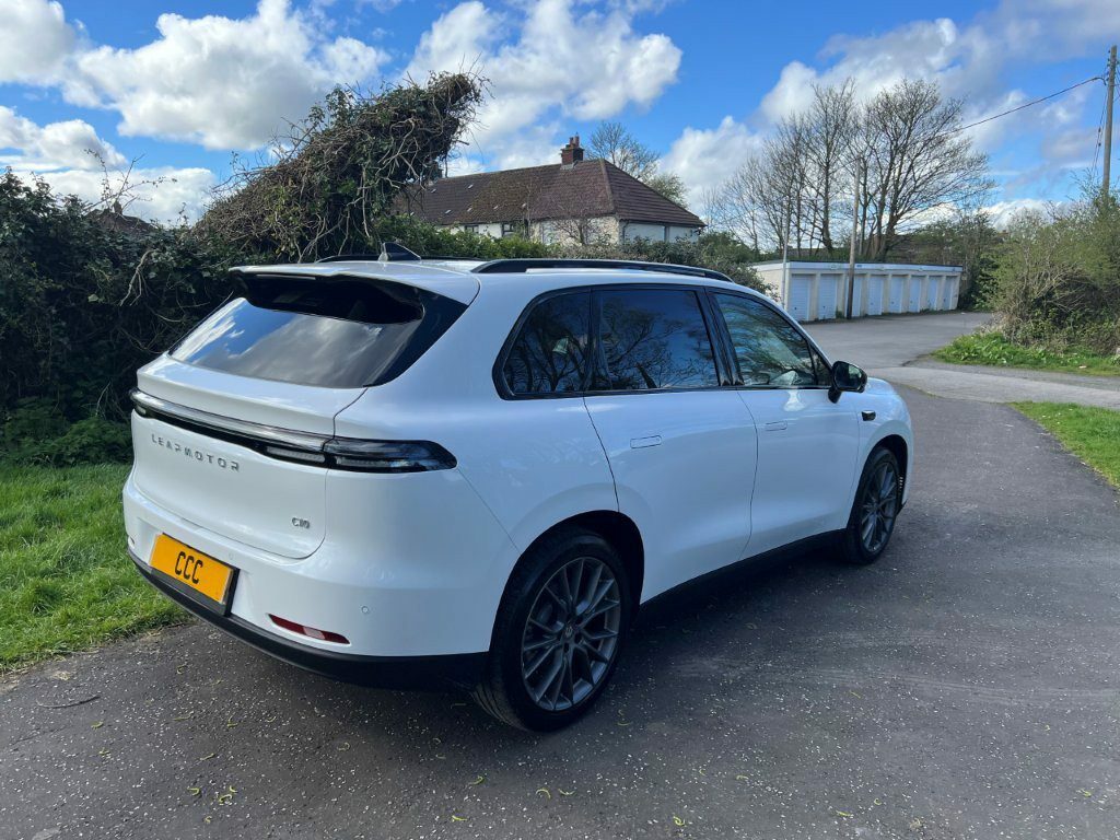 Leapmotor C10 160Kw 70Kwh Suv White #3