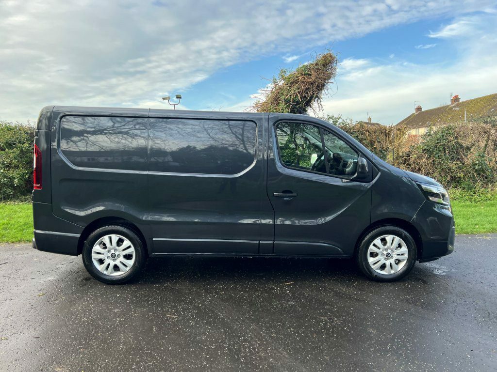Nissan Primastar 2.0 Dci Tekna 130 Lwb L2 H1 5 Year Warranty Grey #2