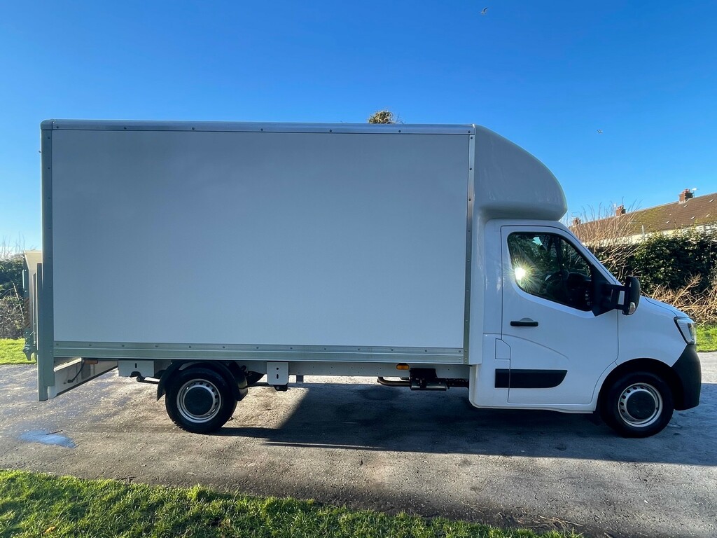 Renault Master 2.3 Dci 35 135 Fwd Lwb  White #3
