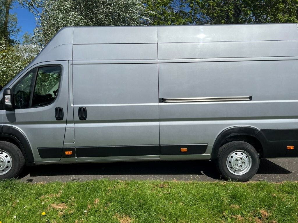 Peugeot Boxer 2.2 Blue Hdi 435 Professional 140 L4h3 Grey #6