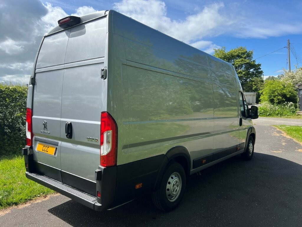 Peugeot Boxer 2.2 Blue Hdi 435 Professional 140 L4h3 Grey #3