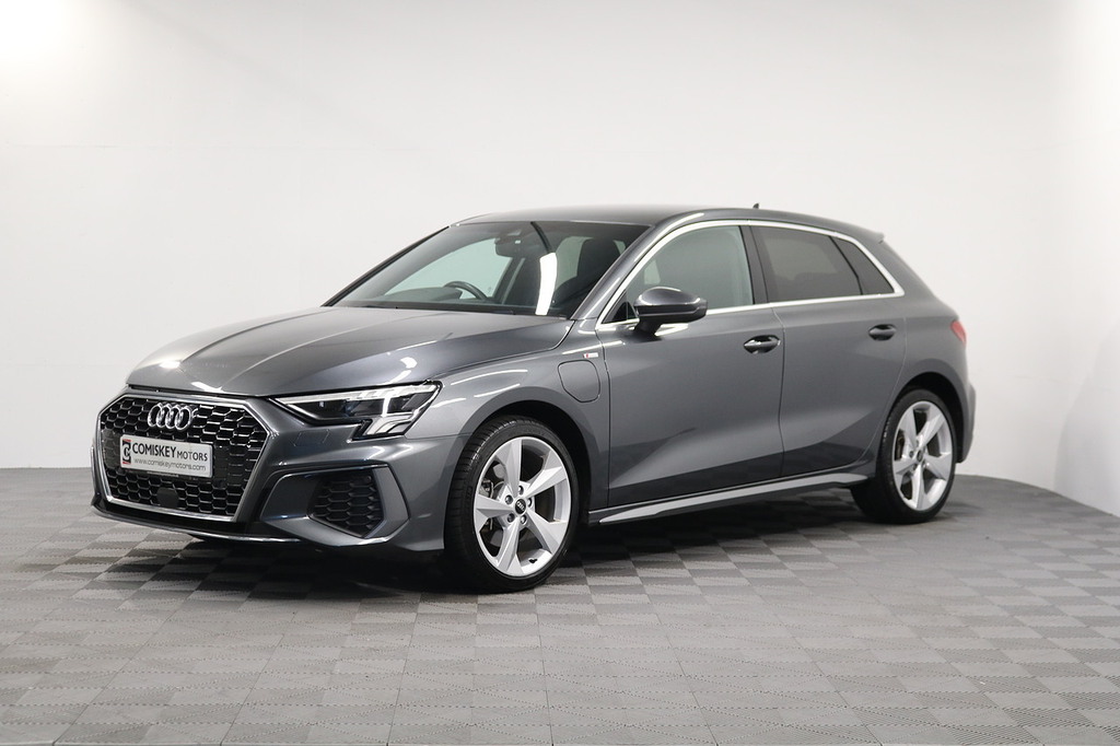 Audi A3 Tfsie S Line WP73YZV Grey #3