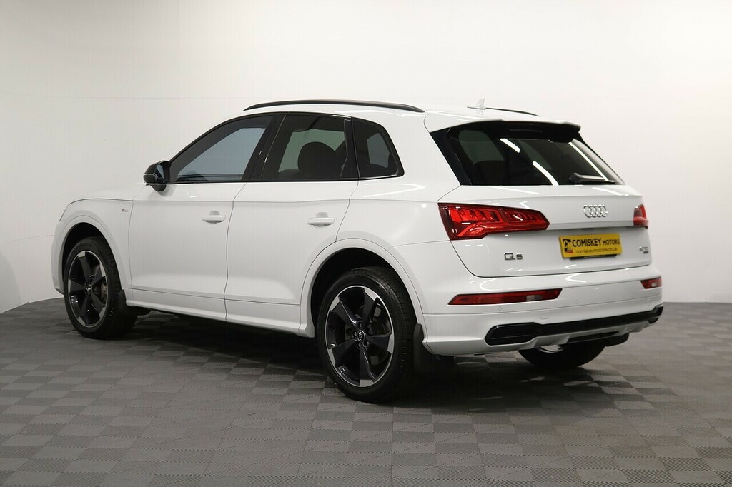 Audi Q5 Tdi Black Edition GV20JCU White #4