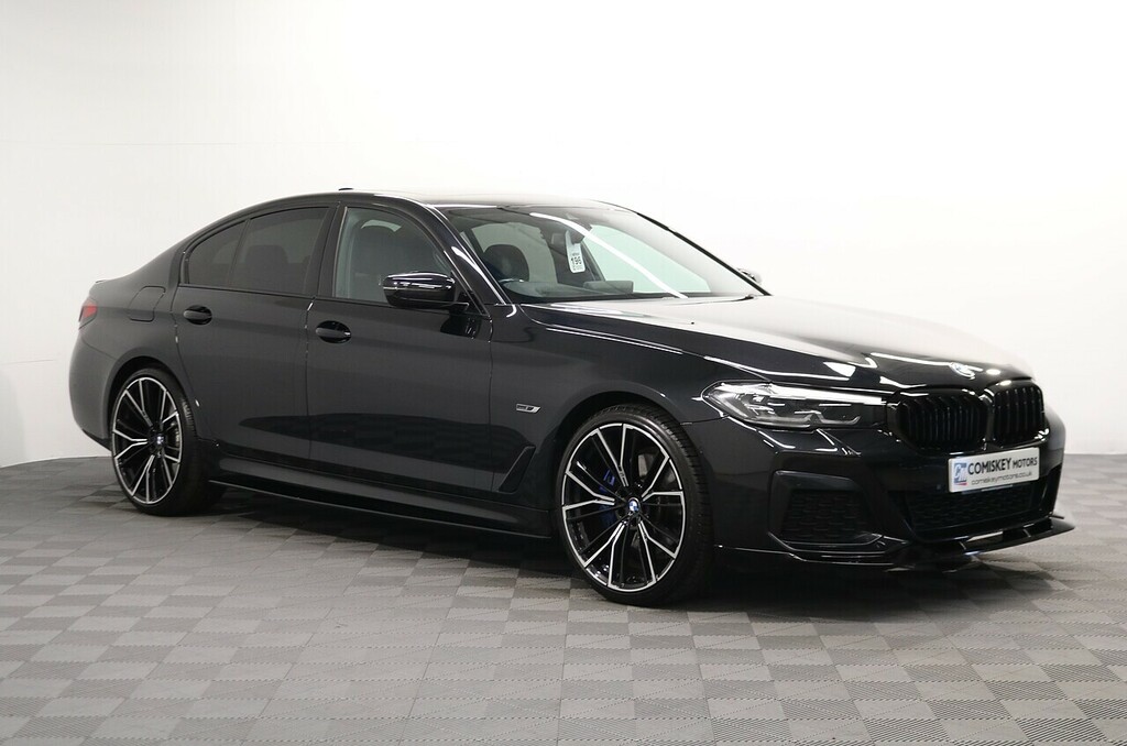 BMW 5 Series 530E M Sport Blue