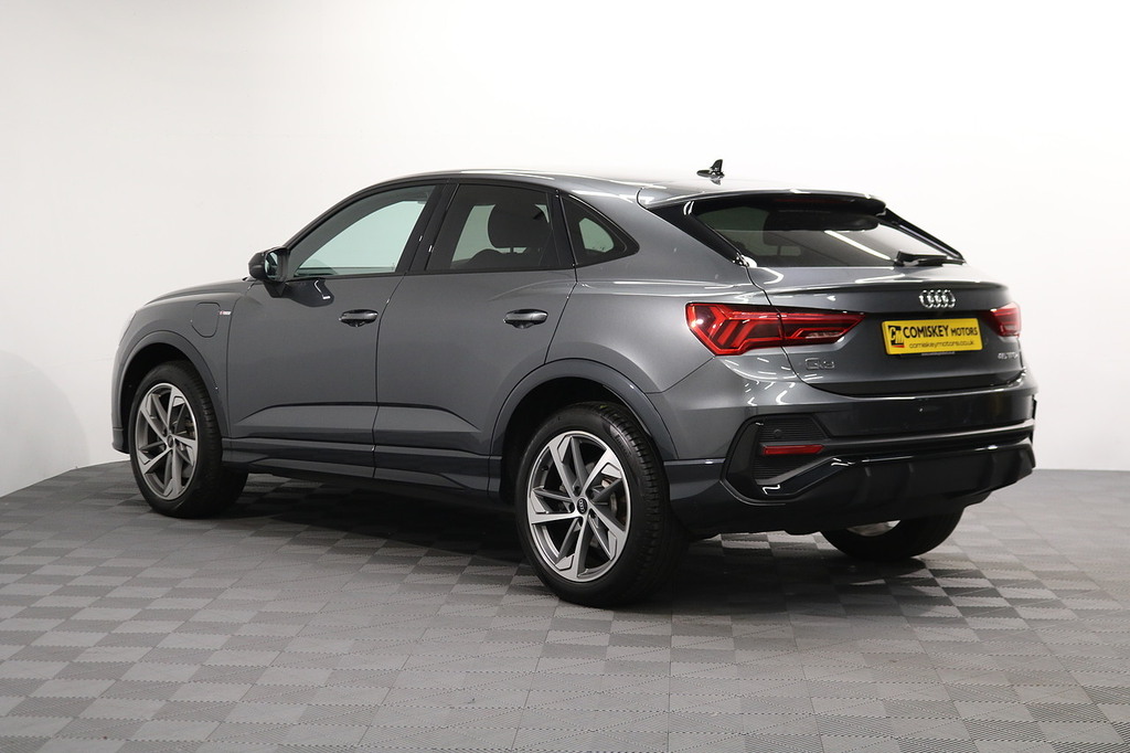 Audi Q3 Tfsie Vorsprung RE73FYX Grey #4