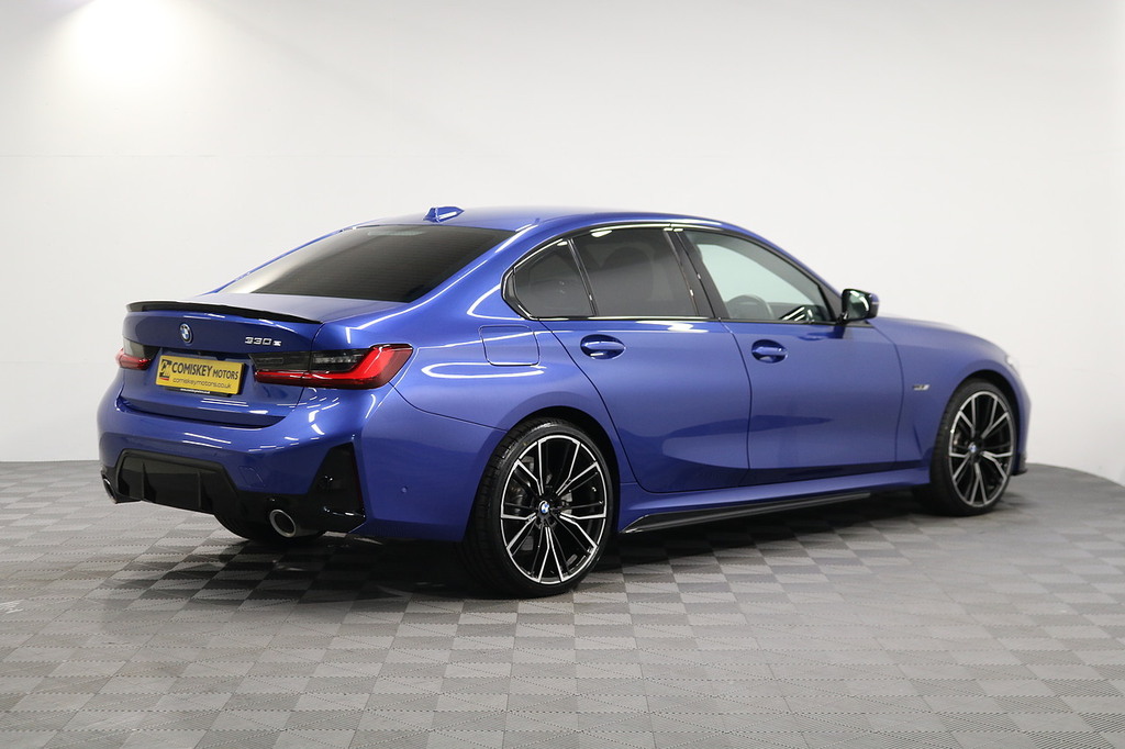 BMW 3 Series 330E M Sport LS73UAO Blue #6