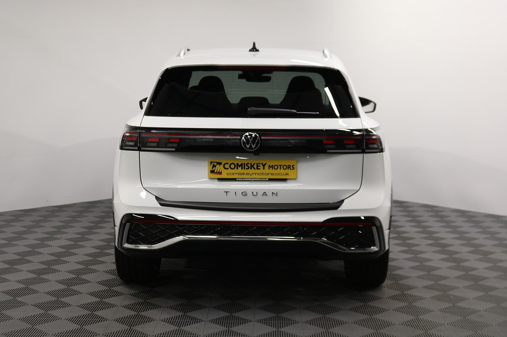 Volkswagen Tiguan Tdi R-line AO25EBK White #5