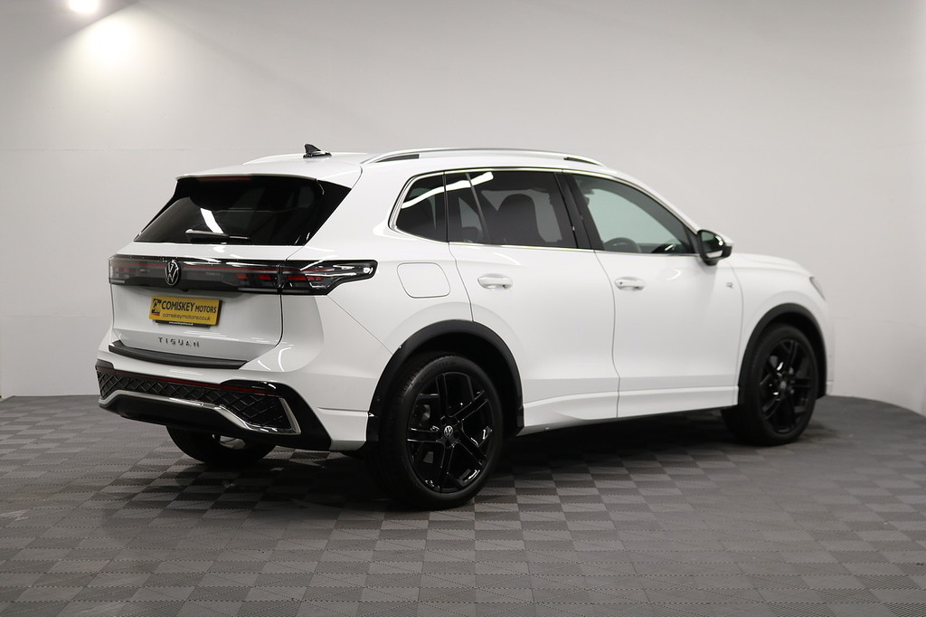 Volkswagen Tiguan Tdi R-line AO25EBK White #6